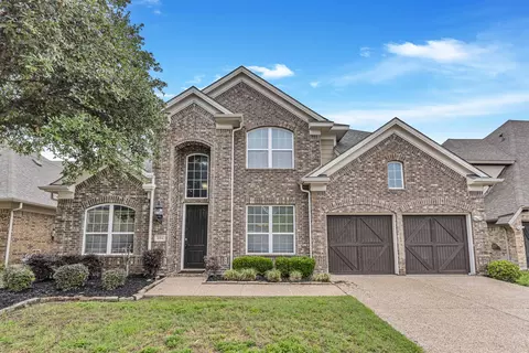 2764 Portside Dr, Grand Prairie, TX 75054