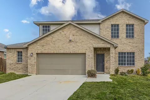 201 Sabine River Rd, Glenn Heights, TX 75154