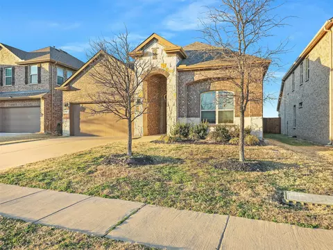 421 Maverick St, Anna, TX 75409