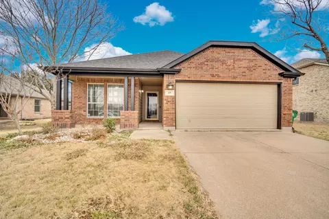 119 Morning Star Ln, Waxahachie, TX 75165