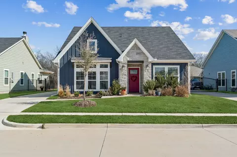 508 Ryer Trl, Burleson, TX 76028