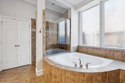 Bath - 511 Cloud View Ct, Prosper, TX 75078 photo 3 of 5