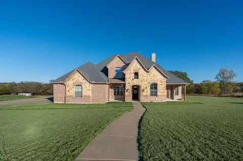 3278 Hillview Dr, Royse City, TX 75189