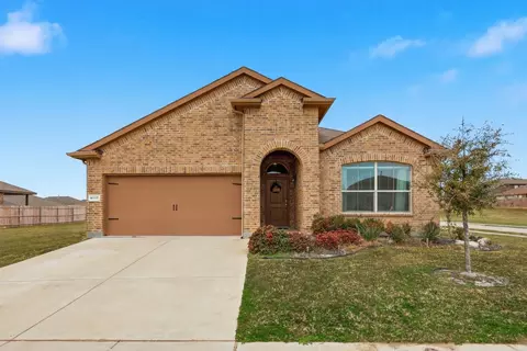 9717 Deephaven Dr, Fort Worth, TX 76177
