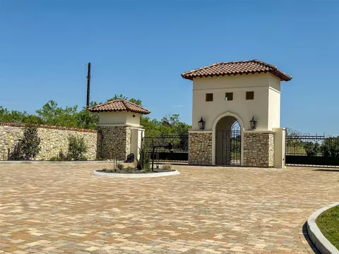 2027 Verona Dr, Weatherford, TX 76087