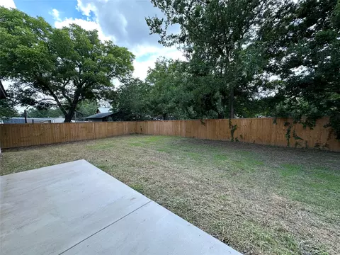 Exterior - 317 N Clark St, Comanche, TX 76442 photo 3 of 4