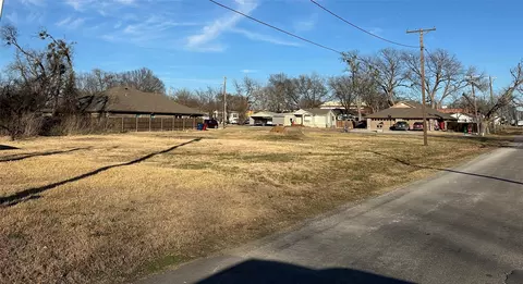 Texana Street Texana Street, Van Alstyne, TX 75495