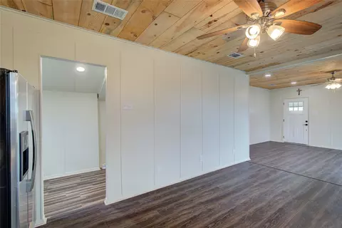 Entry Way - 6976 Fm 71, Commerce, TX 75428 photo 2 of 4
