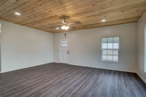 Living - 6976 Fm 71, Commerce, TX 75428 photo 2 of 3