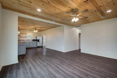 Living - 6976 Fm 71, Commerce, TX 75428 photo 1 of 3
