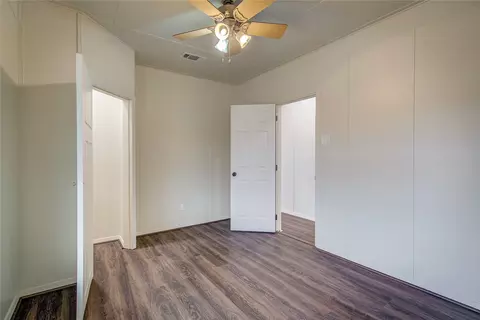 Bedroom - 6976 Fm 71, Commerce, TX 75428 photo 1 of 4