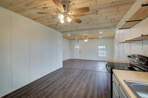 Entry Way - 6976 Fm 71, Commerce, TX 75428 photo 1 of 4