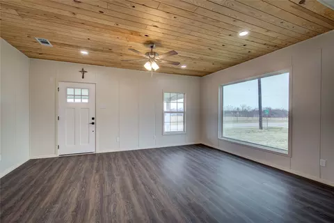 Living - 6976 Fm 71, Commerce, TX 75428 photo 3 of 3