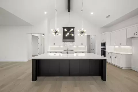 Kitchen - 460 Shadowfax, Aledo, TX 76008 photo 1 of 3