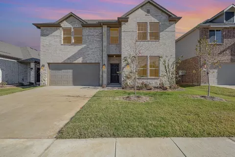 2617 Donella Dr, Denton, TX 76207