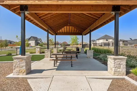 16339 E Old Westbury Ln, Frisco, TX 75033