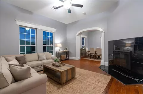 324 E Pace St, Frost, TX 76641