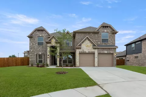 207 Tradd St, Glenn Heights, TX 75154