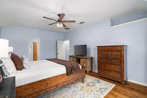Bedroom - 4010 Bluffpoint Rd, Rowlett, TX 75088 photo 3 of 5