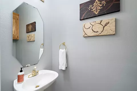 Bath - 4010 Bluffpoint Rd, Rowlett, TX 75088 photo 1 of 5