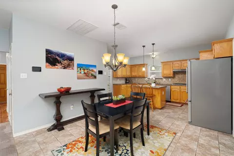 Dining - 4010 Bluffpoint Rd, Rowlett, TX 75088 photo 4 of 4
