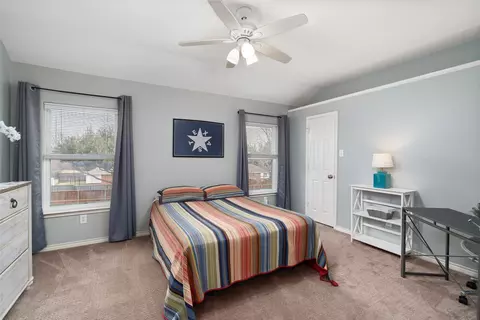 Bedroom - 4010 Bluffpoint Rd, Rowlett, TX 75088 photo 4 of 5