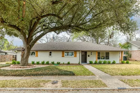 1012 Sleepy Hollow Dr N, Irving, TX 75061