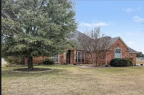 1908 Meadow Springs Dr, Haslet, TX 76052