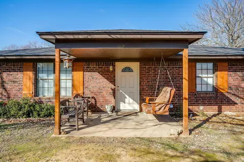 449 W Dunlap Ave, Boyd, TX 76023