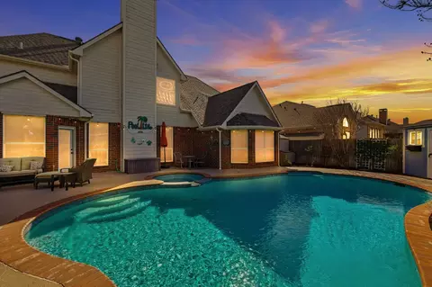 633 Cherry Tree Dr, Keller, TX 76248