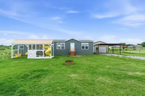 126 Common Way, Boyd, TX 76023