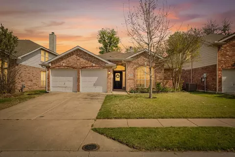 2817 Dover Dr, Mckinney, TX 75069
