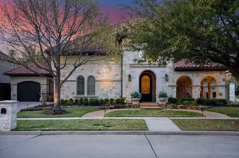 4370 Indian Creek Ln, Frisco, TX 75033