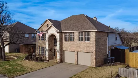 2405 Glenhaven Dr, Corinth, TX 76210