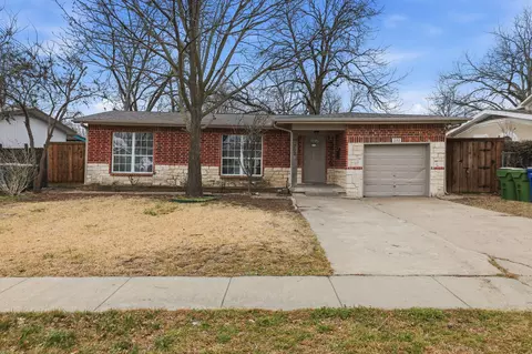 202 E Linda Dr, Garland, TX 75041
