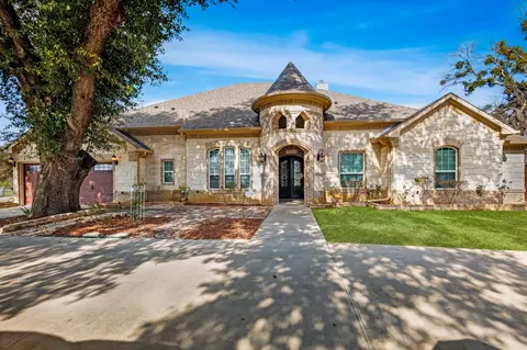 7101 Bridges Ave, Richland Hills, TX 76118