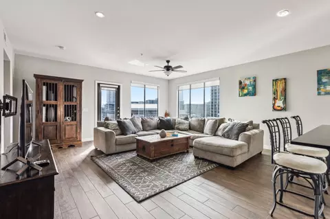 5609 Smu Blvd #401, Dallas, TX 75206
