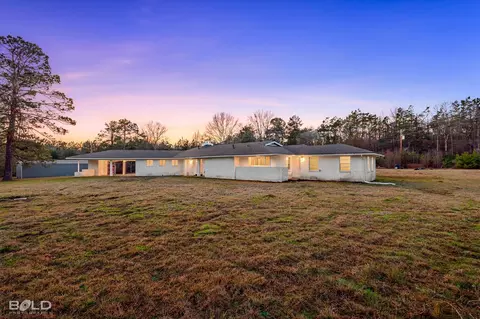 119 Stateny Ln, Grand Cane, LA 71032