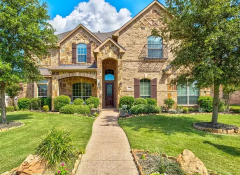 2406 Mona Vale Rd, Trophy Club, TX 76262