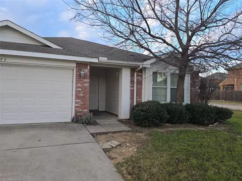 253 Pine Crest Dr, Justin, TX 76247