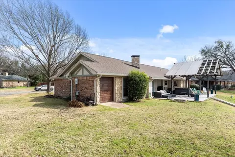 Exterior - 5213 Links Dr, Waco, TX 76708 photo 7 of 8