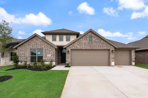257 Coronado Ct, Granbury, TX 76048