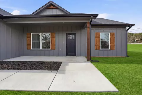 4300 Lucero Dr, Granbury, TX 76048