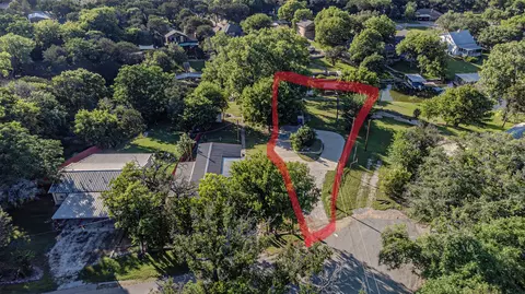 3817 Horseshoe Trl, Granbury, TX 76048