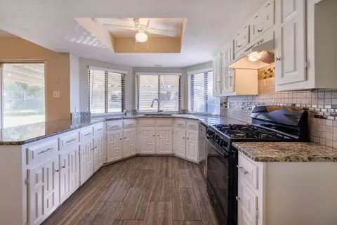 204 E Grubb Dr, Mesquite, TX 75149 photo 6