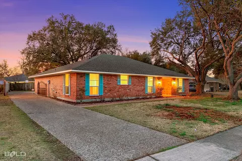 511 Turtle Creek Dr, Shreveport, LA 71115