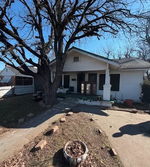 1822 S Marsalis Ave, Dallas, TX 75216