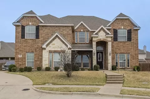 714 Carolyn T Hunt Dr, Cedar Hill, TX 75104
