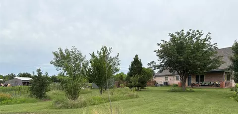 Exterior - 102 Codybug Rd, Abilene, TX 79602 photo 5 of 6