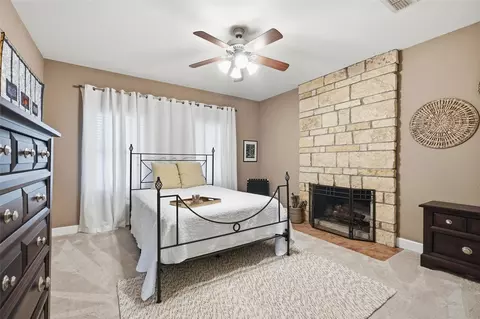Bedroom - 102 Codybug Rd, Abilene, TX 79602 photo 1 of 7